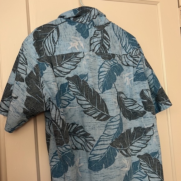 royal creations blue button down from hawaii size: XL - Picture 7 of 8